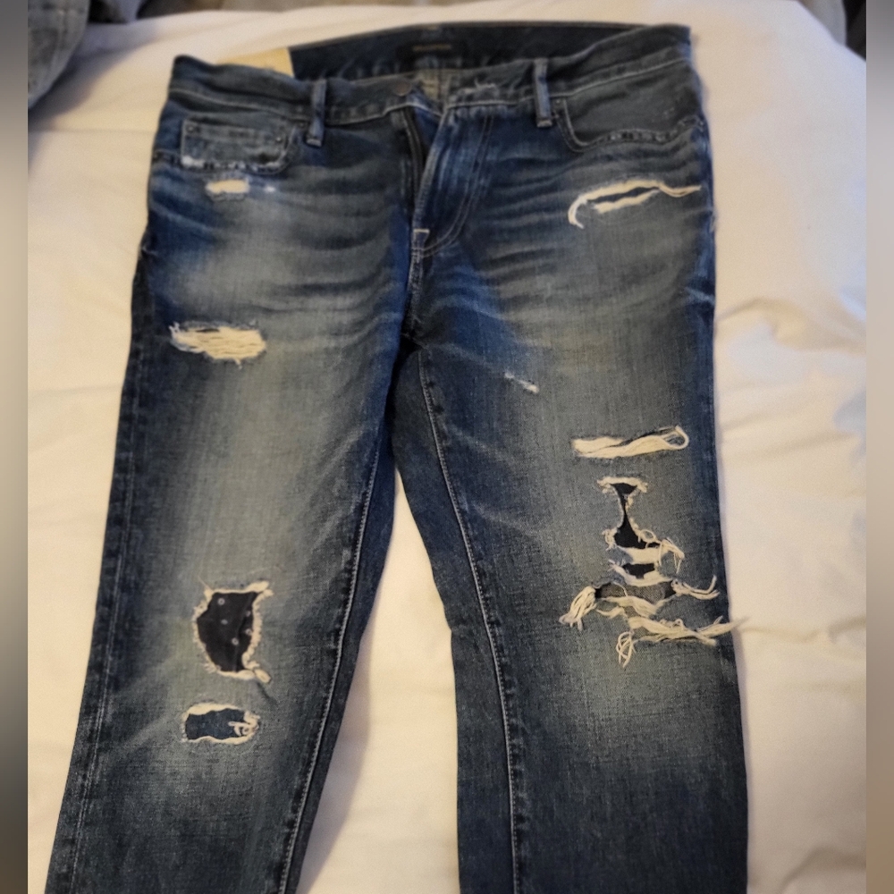 ABERCROMBIE & FITCH Distressed Denim SKINNY Jeans 33X32 GREAT CONDITION